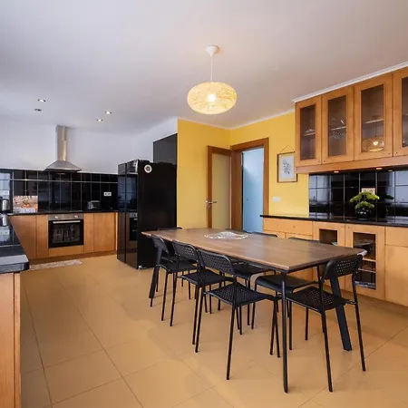 Azores Woods Ferienhaus *