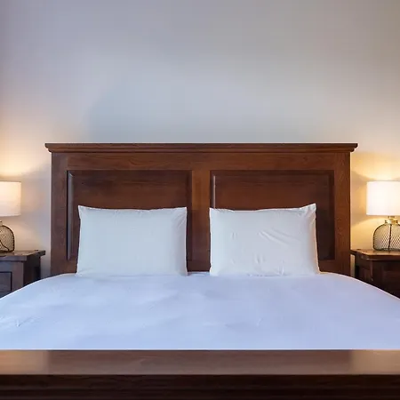 Azores Woods * São Vicente Ferreira