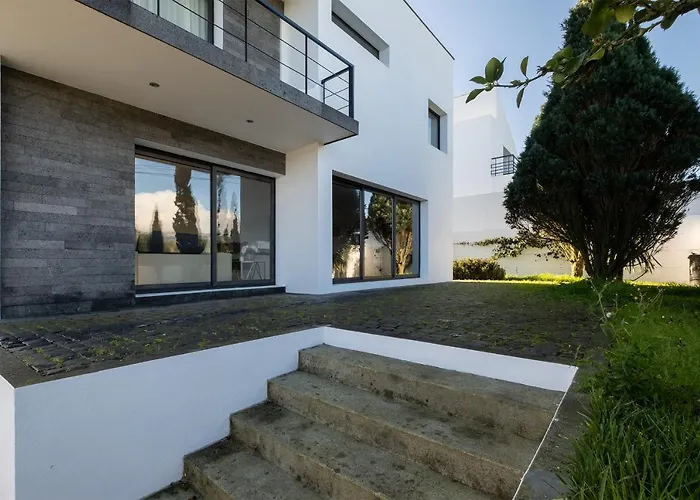 Azores Woods São Vicente Ferreira