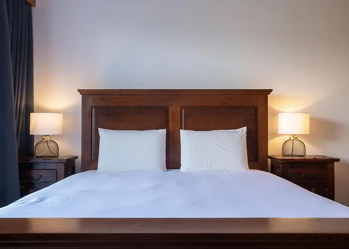 Azores Woods * São Vicente Ferreira